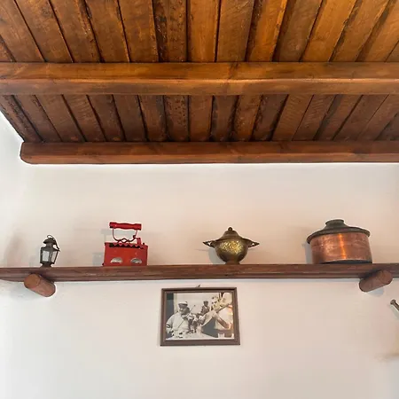 Rizes Mykonos - Folklore Farmstead 阿诺梅拉