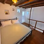 ファームステイ Rizes Mykonos - Folklore Farmstead