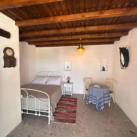 Rizes Mykonos - Folklore Farmstead * Áno Merá
