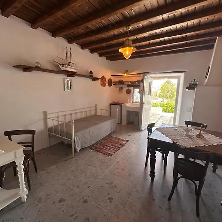 Rizes Mykonos - Folklore Farmstead Farma Ano Mera
