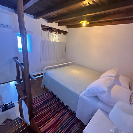 Bauernhof Rizes Mykonos - Folklore Farmstead *