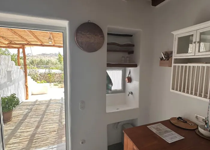 Rizes Mykonos - Folklore Farmstead * アノ・メラ