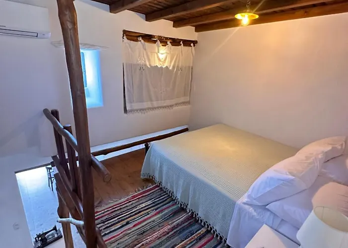 Rizes Mykonos - Folklore Farmstead